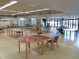 �f�C�T�[�r�X�R